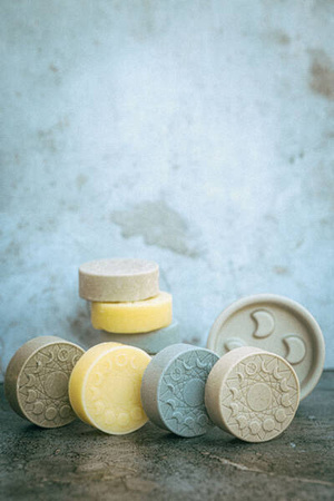 Szampon wzmacniający w kostce Lunula